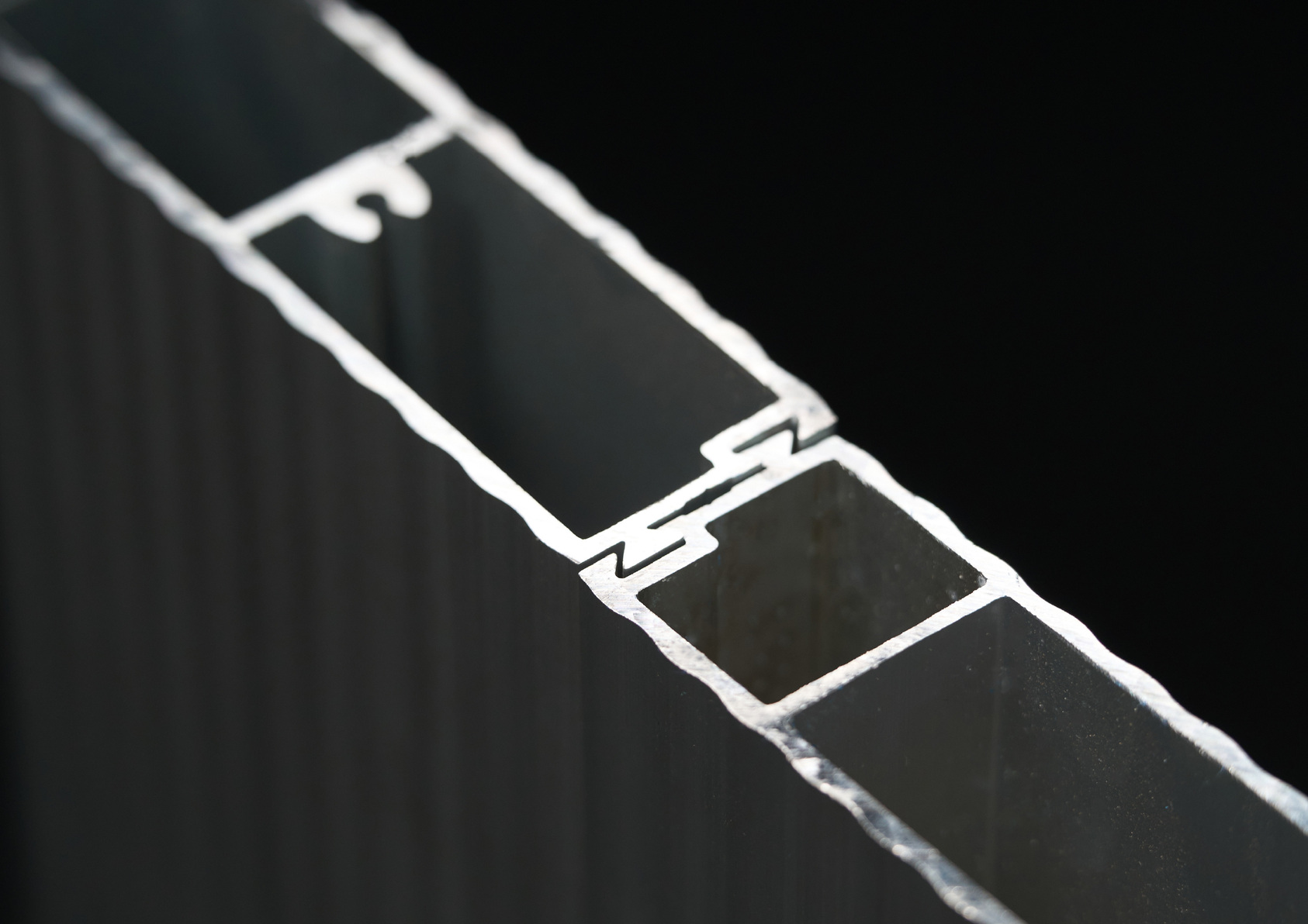 OUT-OF-ALUMINIUM-2
