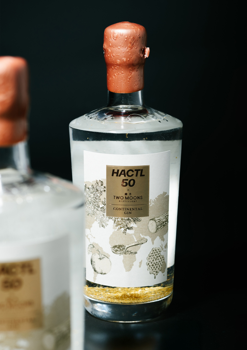 Hactl 50th Anniversary Gift Set - Two Moons Commemorative Gin -4