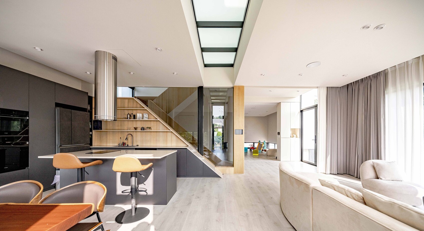 Cross House-5
