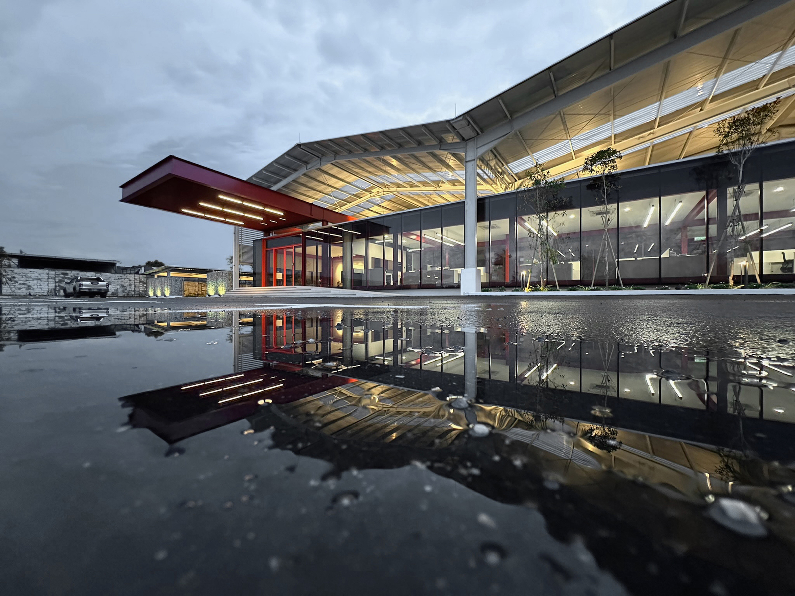 SPYNIE OFFICE, PERAK RIVER : FROM SHIPYARD TO WORKPLACE-1