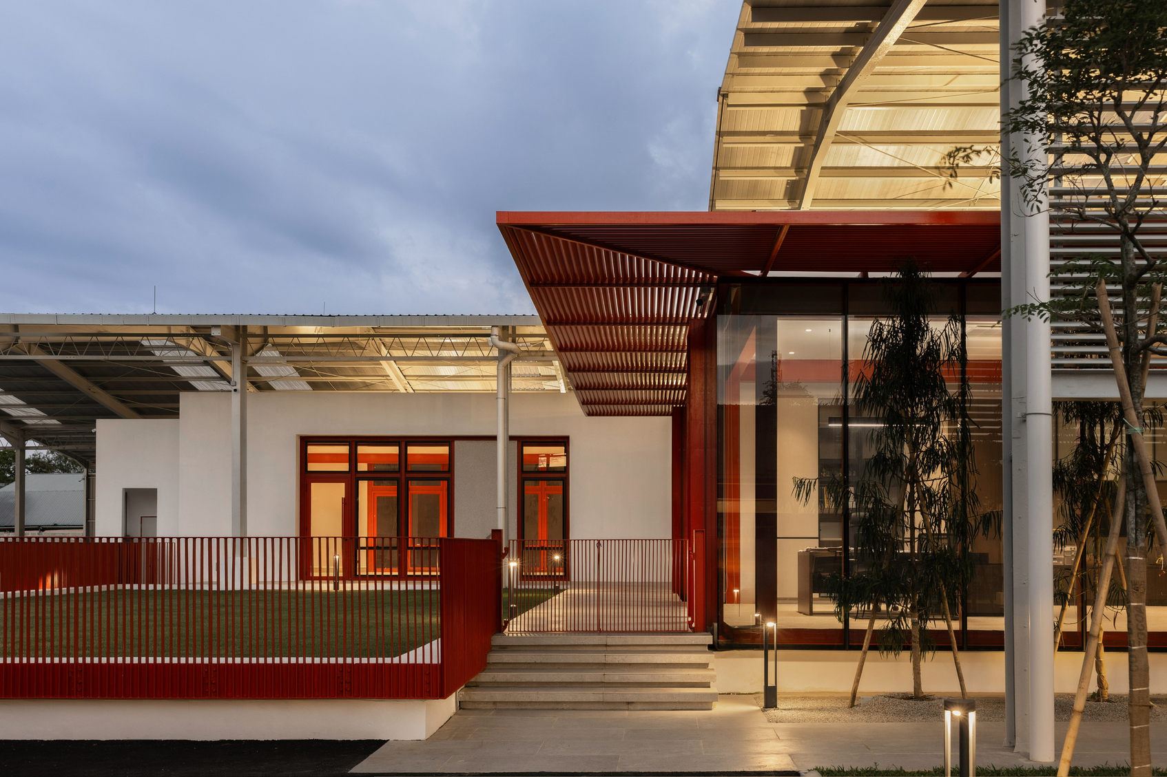 SPYNIE OFFICE, PERAK RIVER : FROM SHIPYARD TO WORKPLACE-4