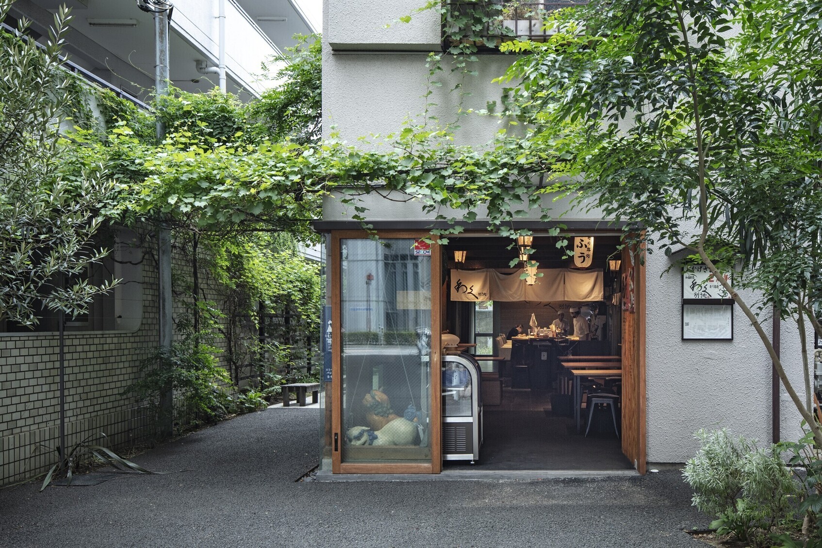NISHIIKE VALLEY-9