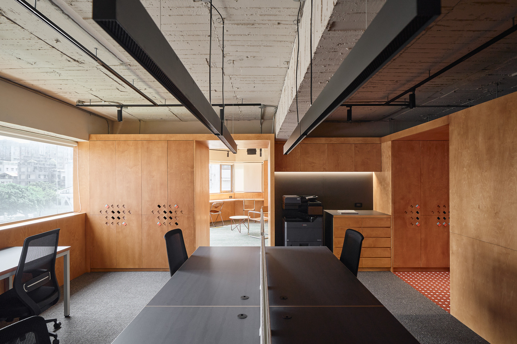 Lai-Hao Office-7