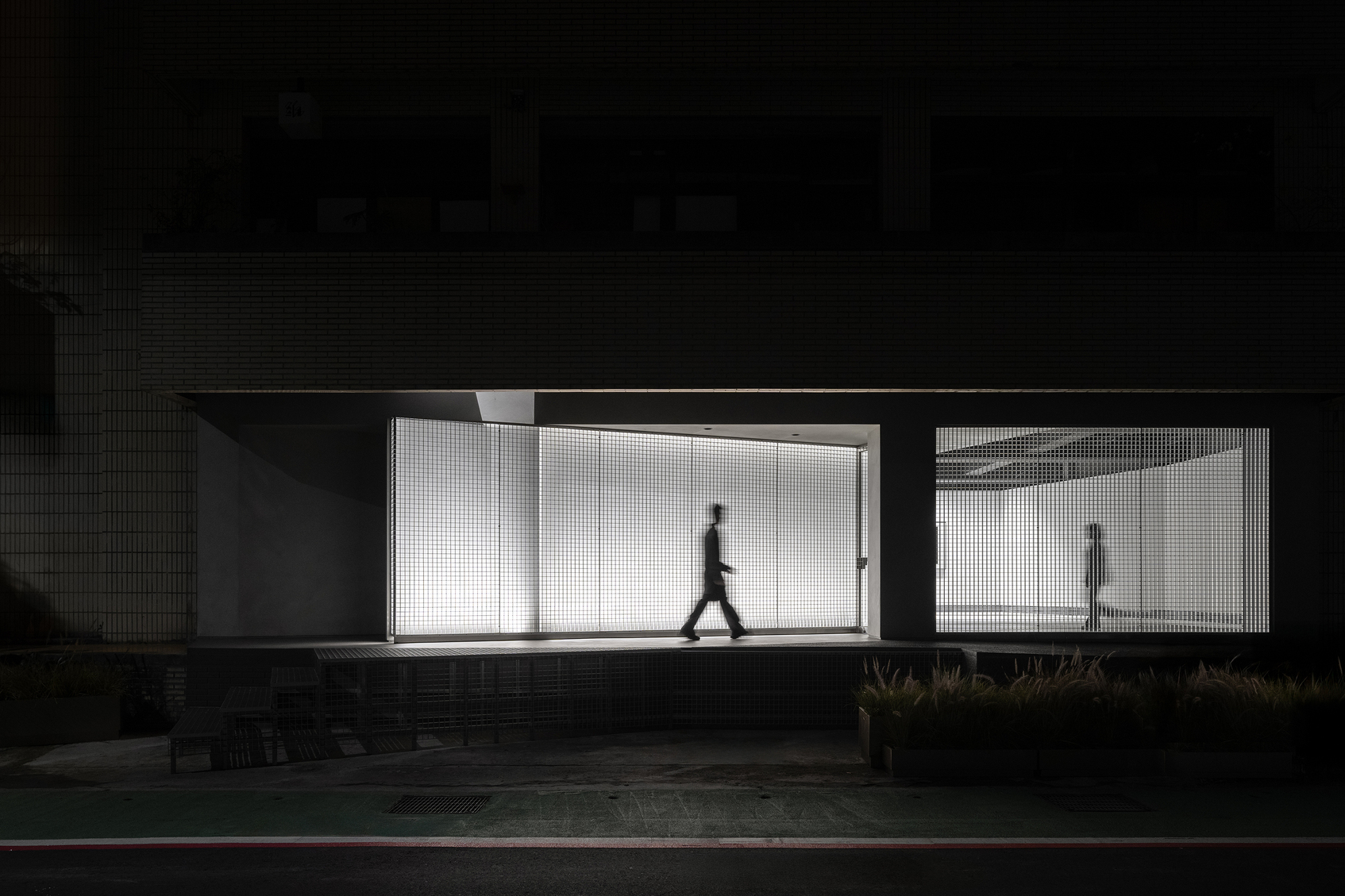 Axis Gallery-4