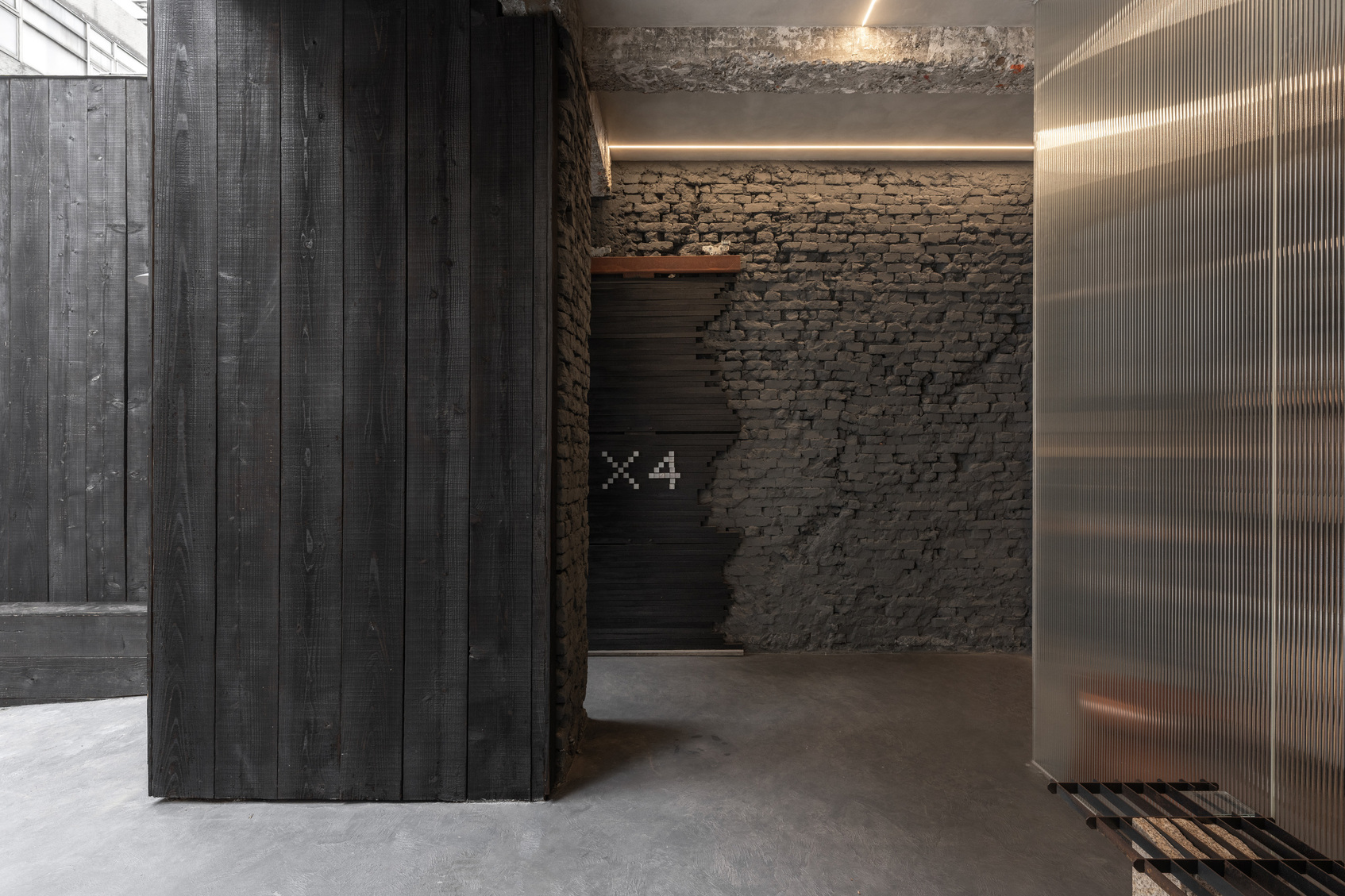 X4 Office-2