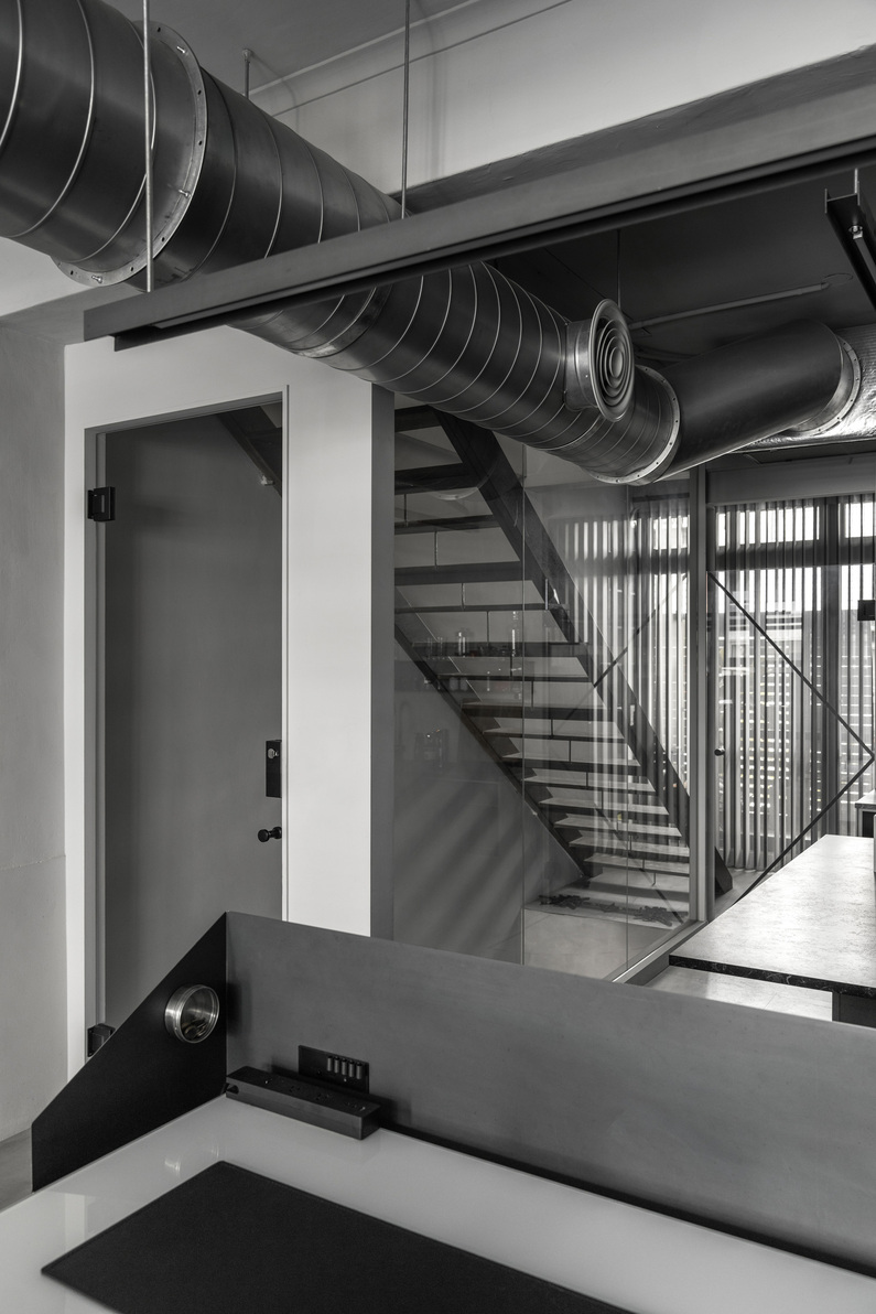 X4 Office-8