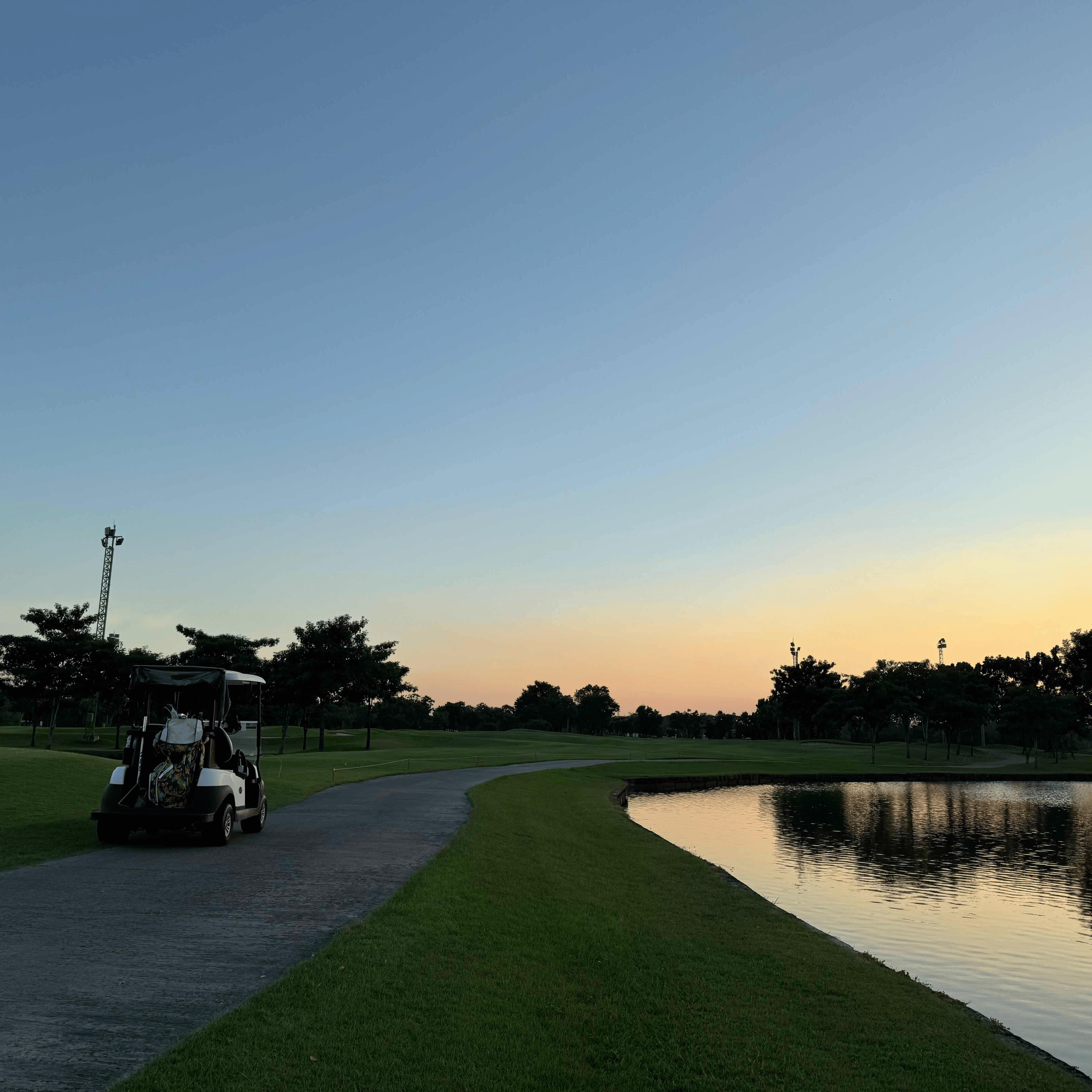 Thera Siricharoen   golf review photo at Green Valley Country Club, Thailand