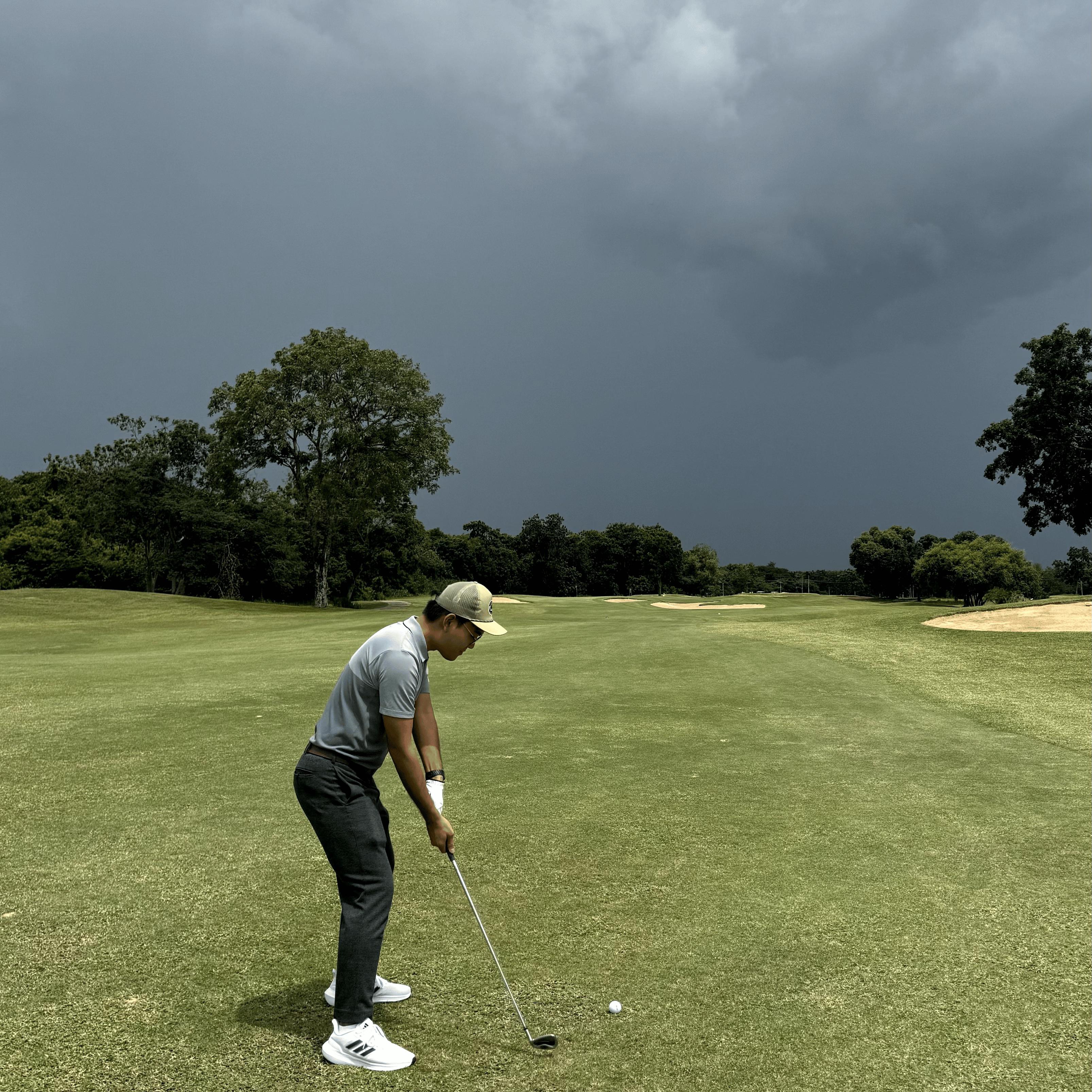 nawarit longkhum golf review photo at Lake View Resort & Golf Club, Thailand