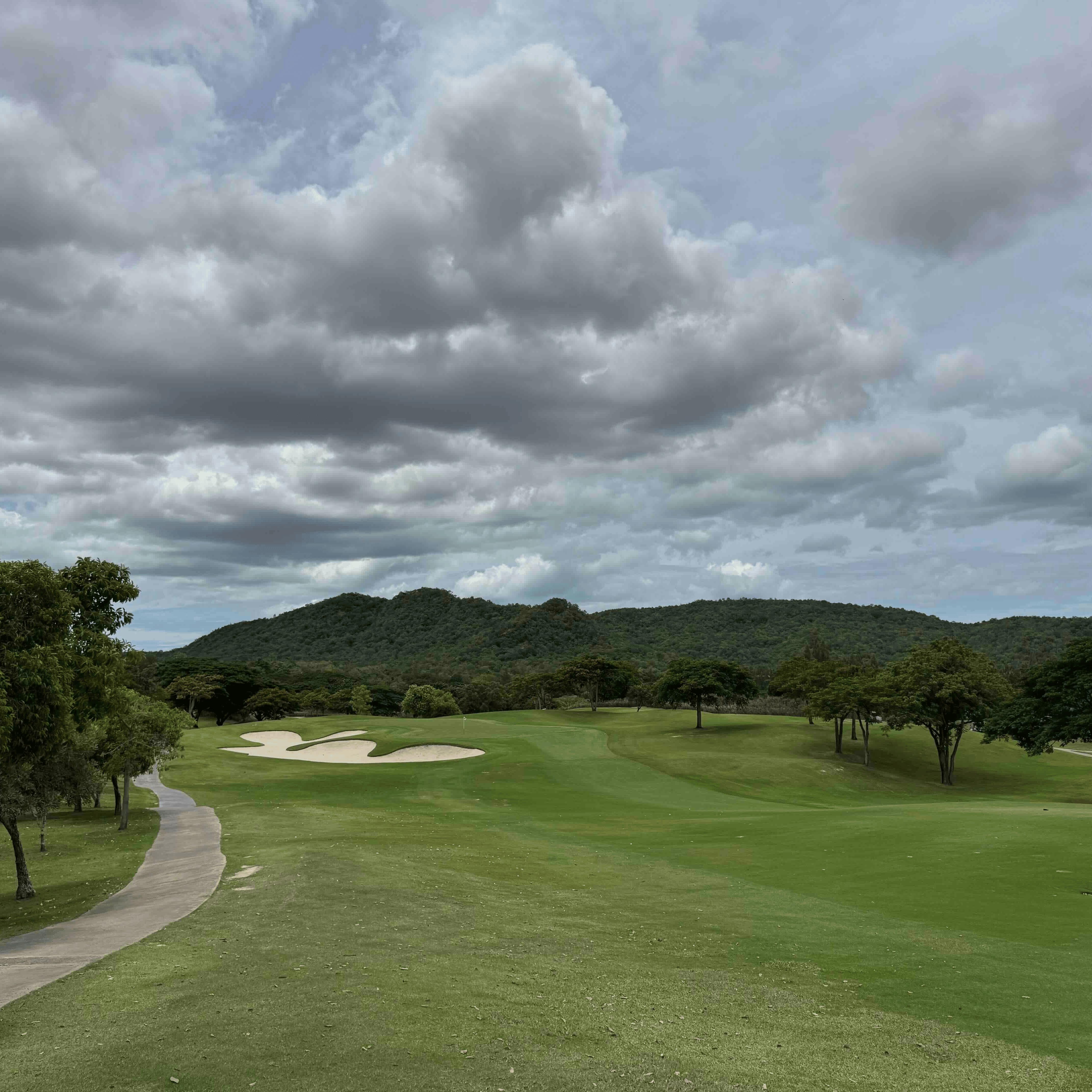 Thera Siricharoen   golf review photo at Black Mountain Golf Club, Thailand