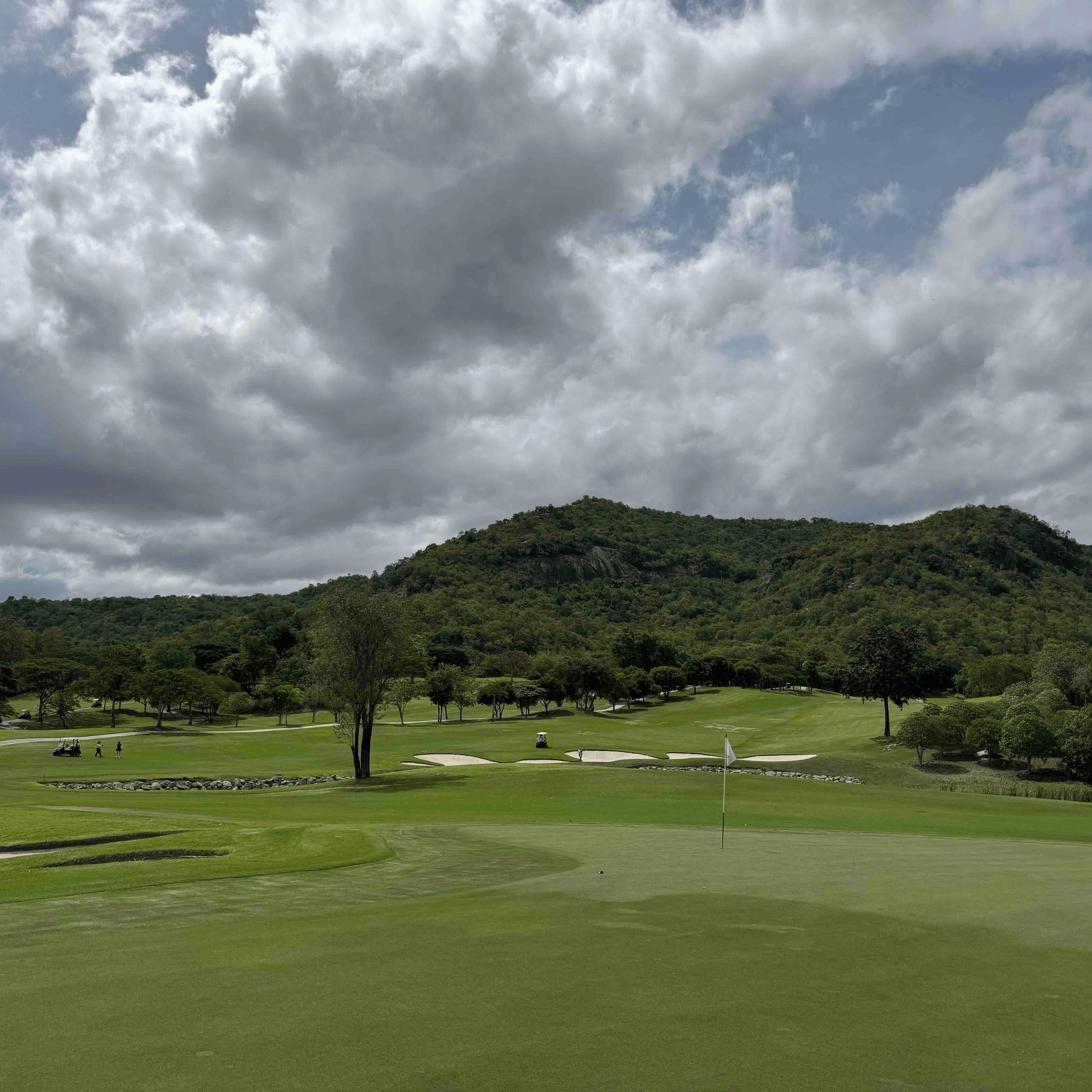 Thera Siricharoen   golf review photo at Black Mountain Golf Club, Thailand