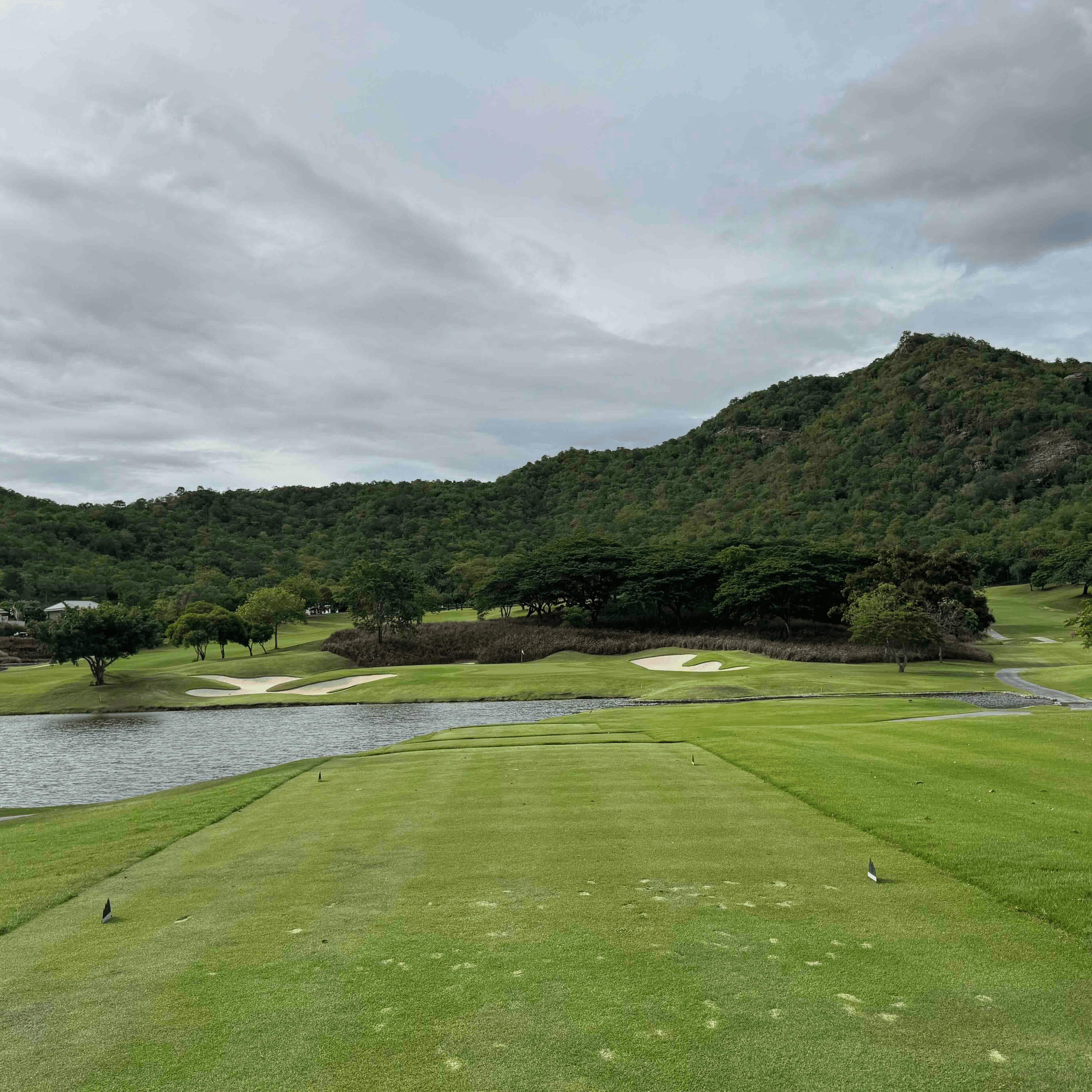 Thera Siricharoen   golf review photo at Black Mountain Golf Club, Thailand