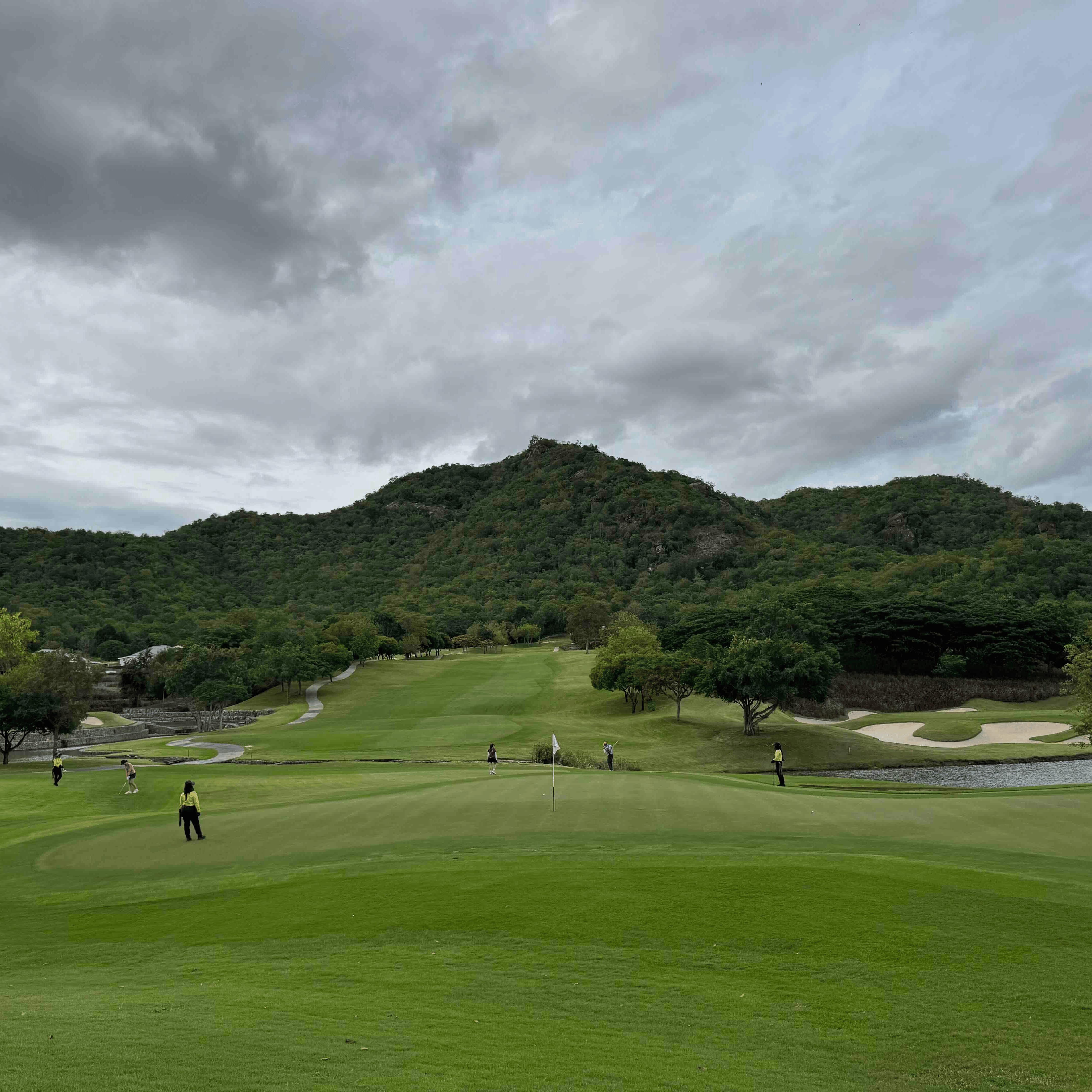 Thera Siricharoen   golf review photo at Black Mountain Golf Club, Thailand