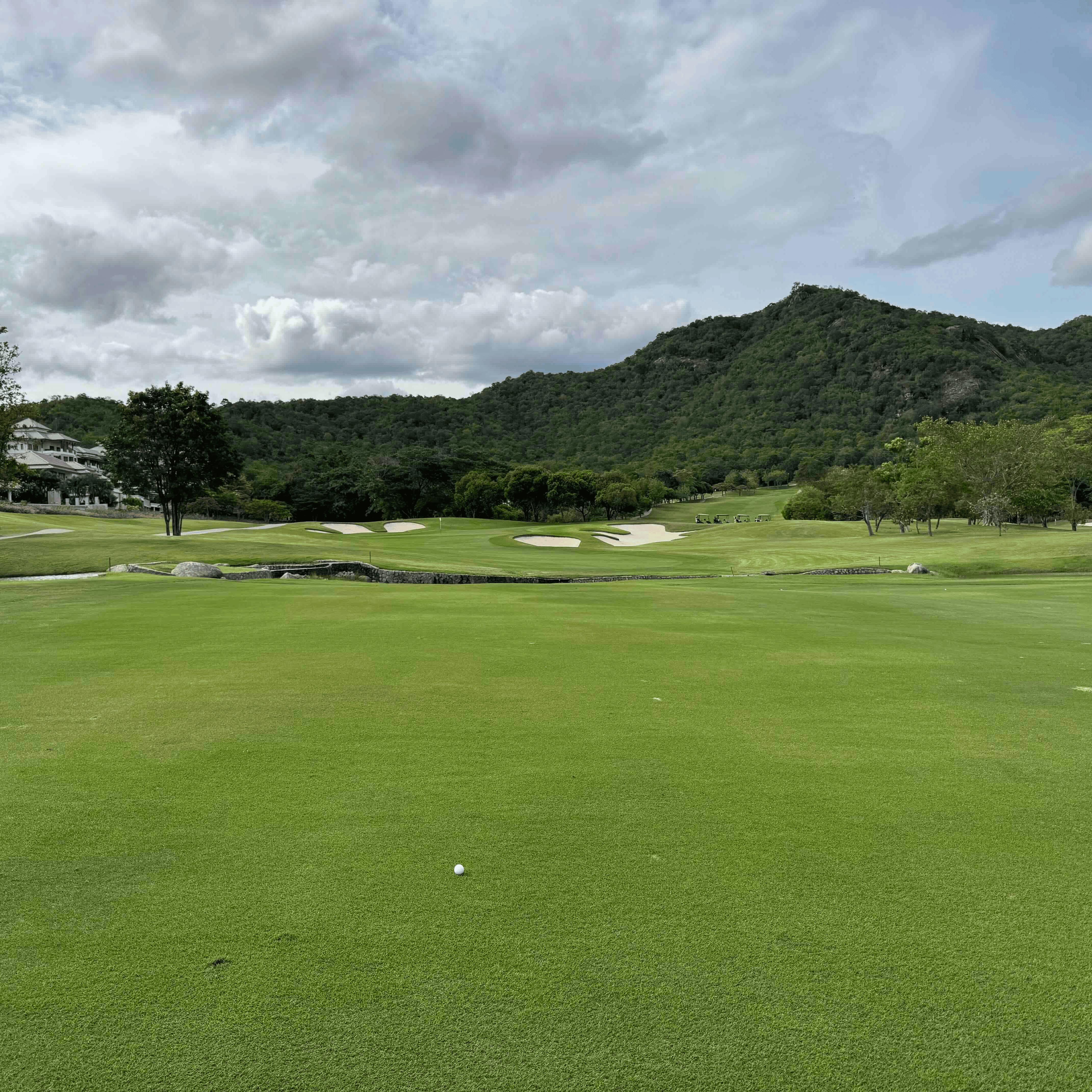 Thera Siricharoen   golf review photo at Black Mountain Golf Club, Thailand