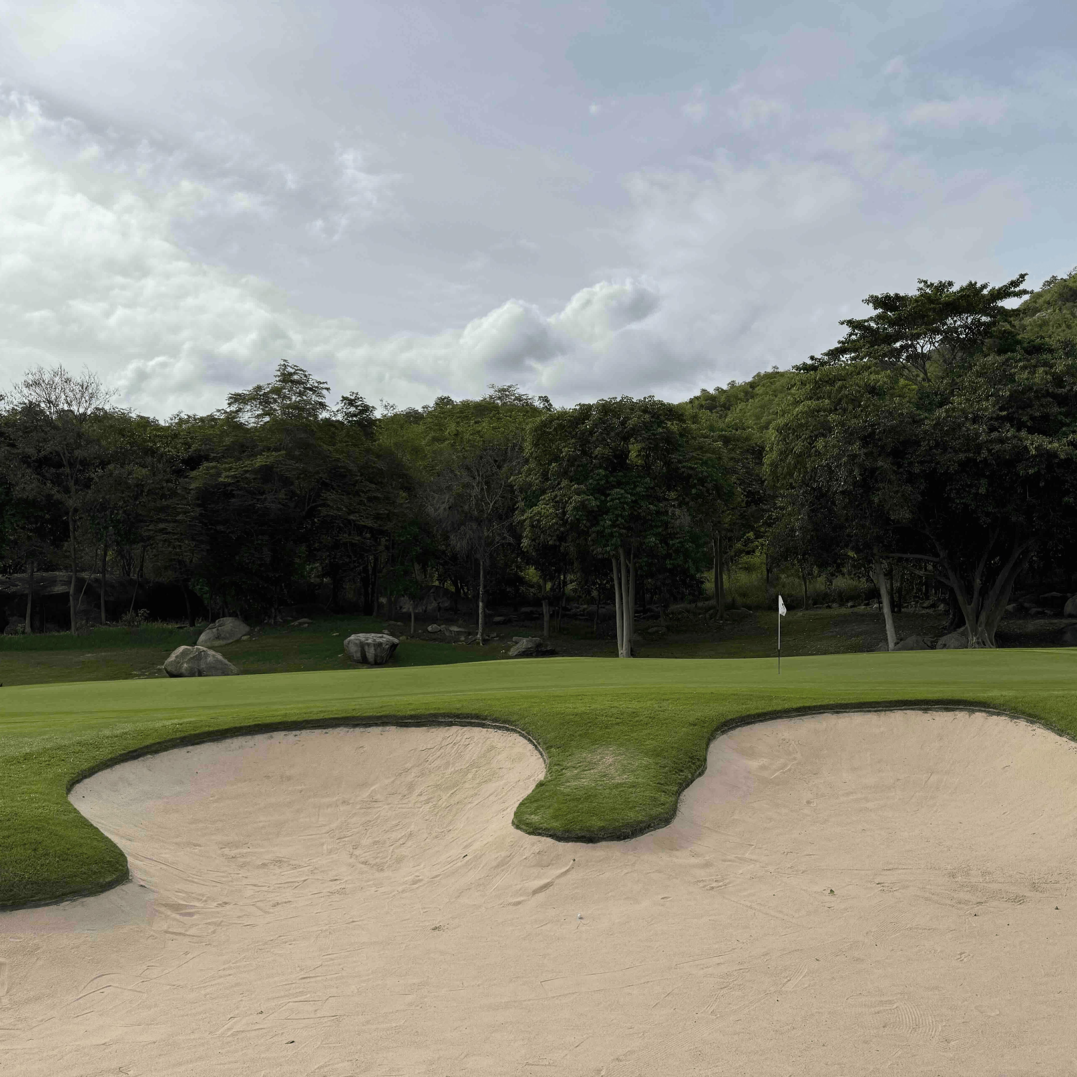 Thera Siricharoen   golf review photo at Black Mountain Golf Club, Thailand