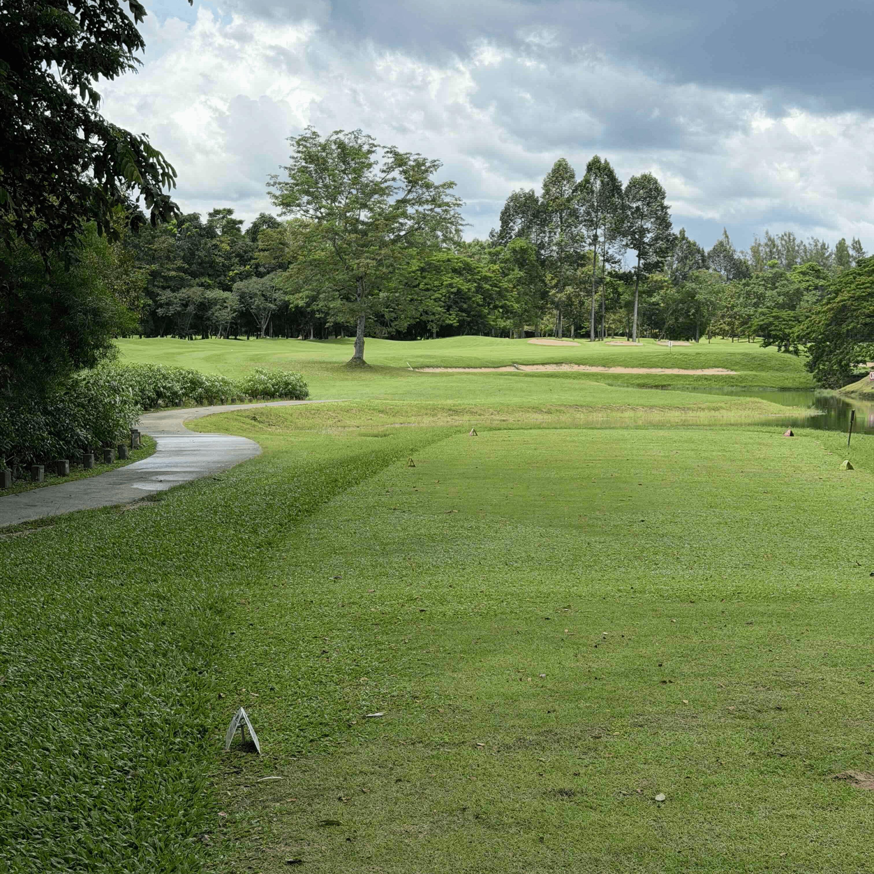 Thera Siricharoen   golf review photo at Mae Jo Golf Club & Resort, Thailand