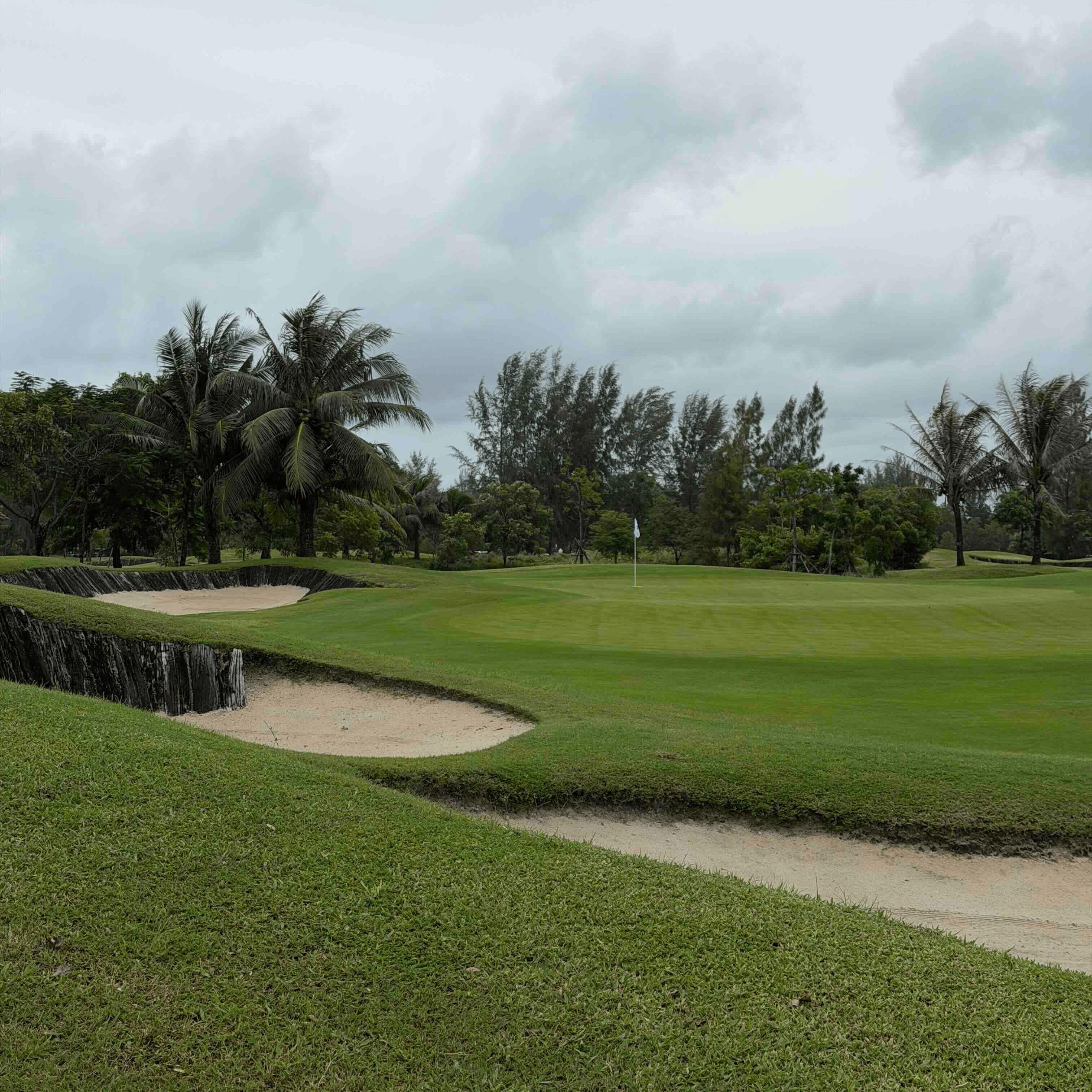 Thera Siricharoen   golf review photo at Aquella Golf & Country Club, Thailand