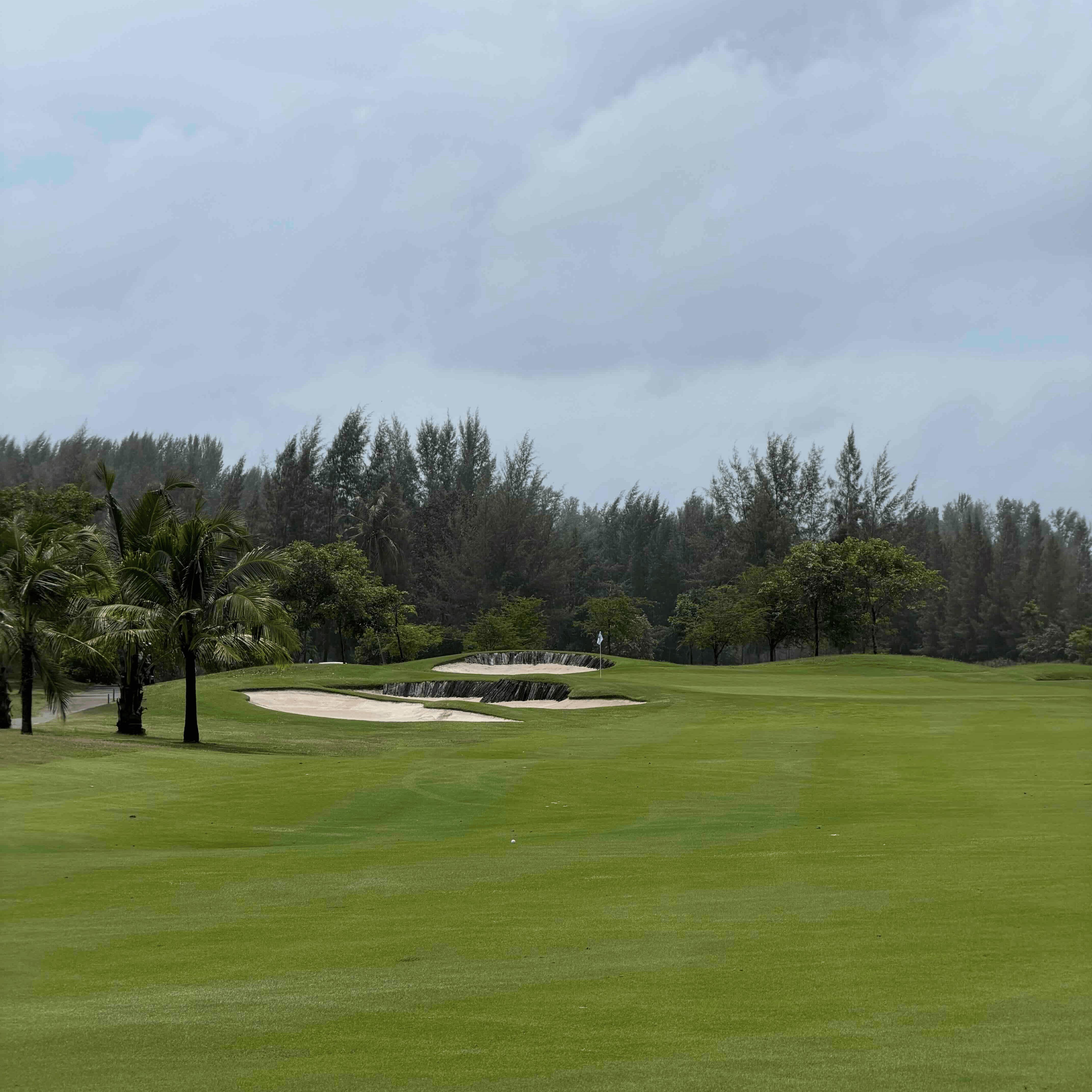 Thera Siricharoen   golf review photo at Aquella Golf & Country Club, Thailand