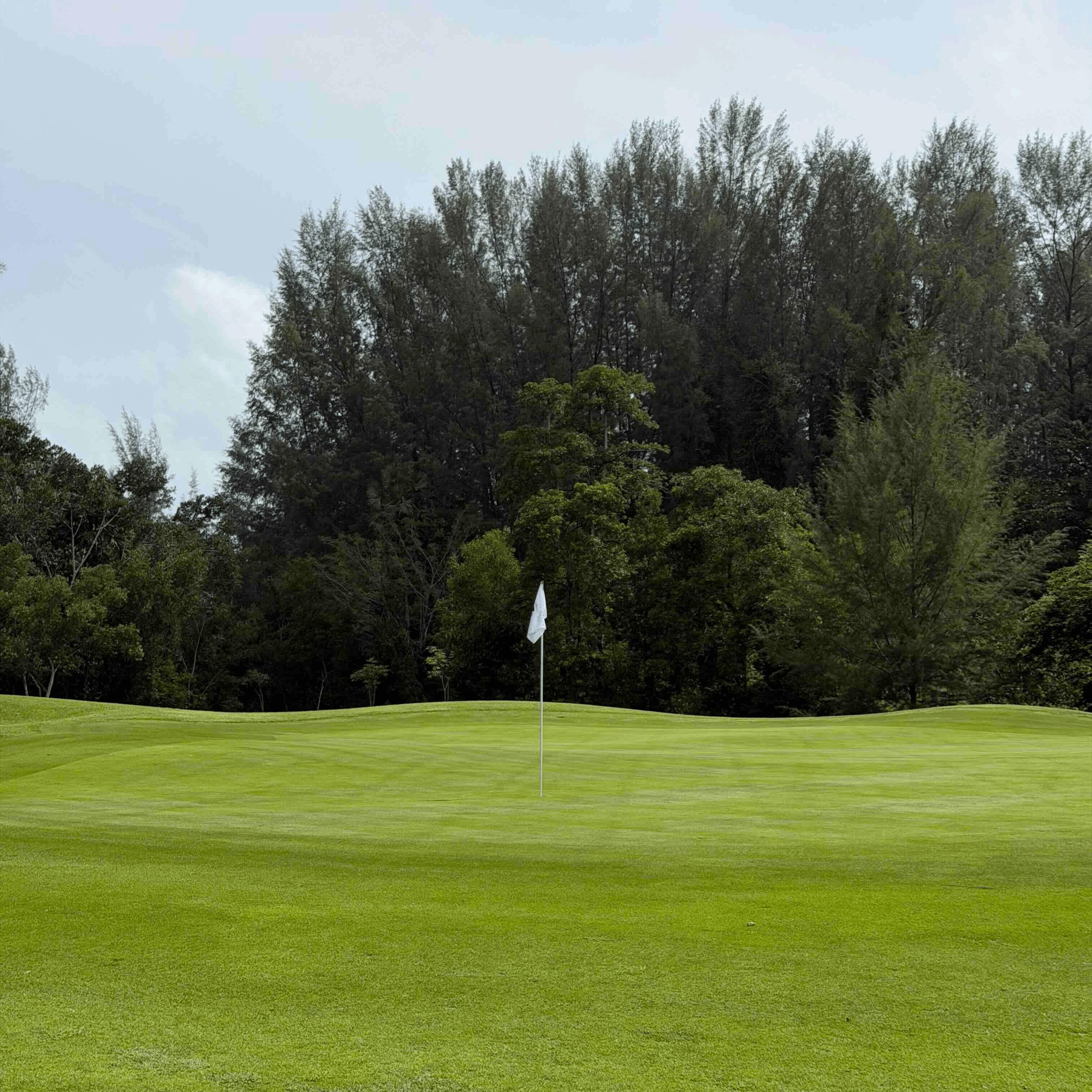 Thera Siricharoen   golf review photo at Aquella Golf & Country Club, Thailand