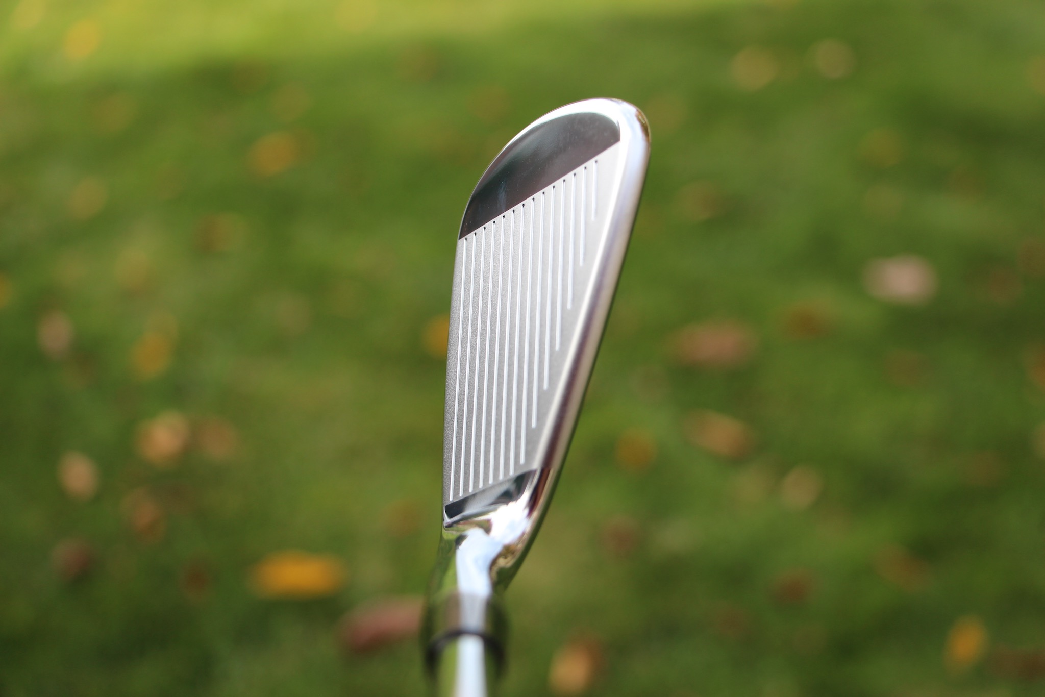 Cobra King Tour MIM 7-iron - cavity view