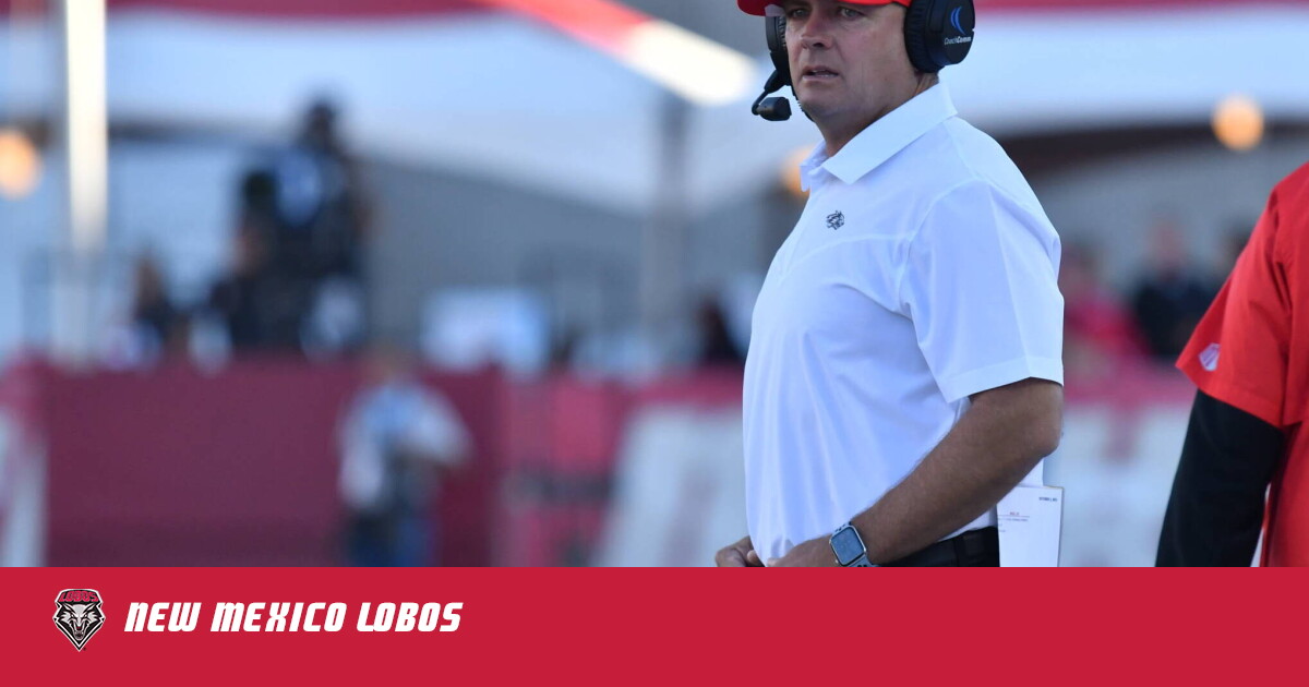 New Mexico Lobos Coach: A Comprehensive Overview