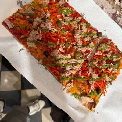 Logo Pizza Di Loretta - Roquette
