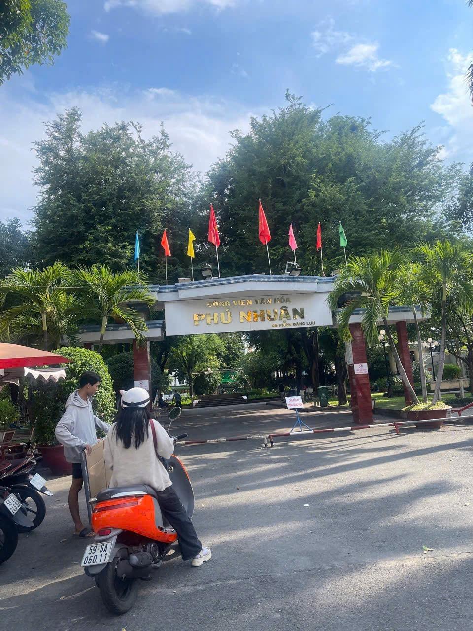 🏡 QUẬN PHÚ NHUẬN - Phường 7 HẺM XE HƠI HOA SỮA- NGUYỄN CÔNG HOAN
