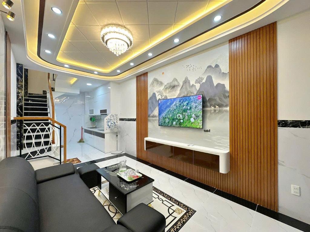 BÁN NHÀ PHÚ NHUẬN - THÍCH QUẢNG ĐỨC -4 TẦNG BTCT -NGAY PHAN ĐĂNG LƯU
