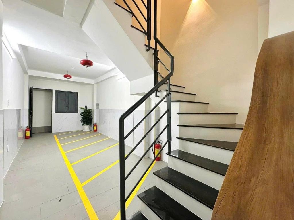 Khuvip Nguyễn Văn Trỗi- Nhà 7 Phòng CHDV Dòng Tiền 37tr/Th – Gần BV Hoàn Mỹ- Quận 3