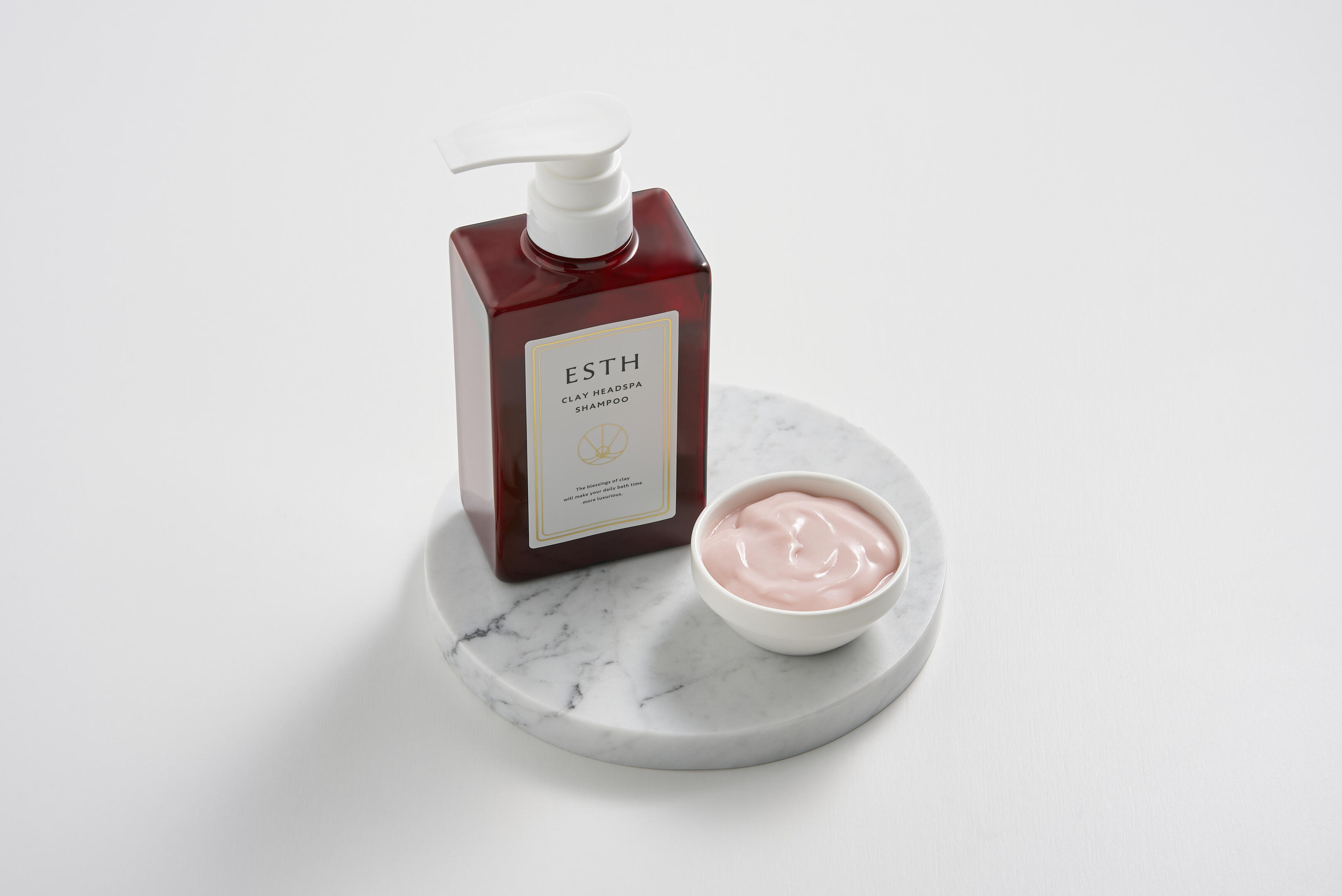 ESTH クレイヘッドスパシャンプー 380g 新体験！サロン級の気持ちよさ