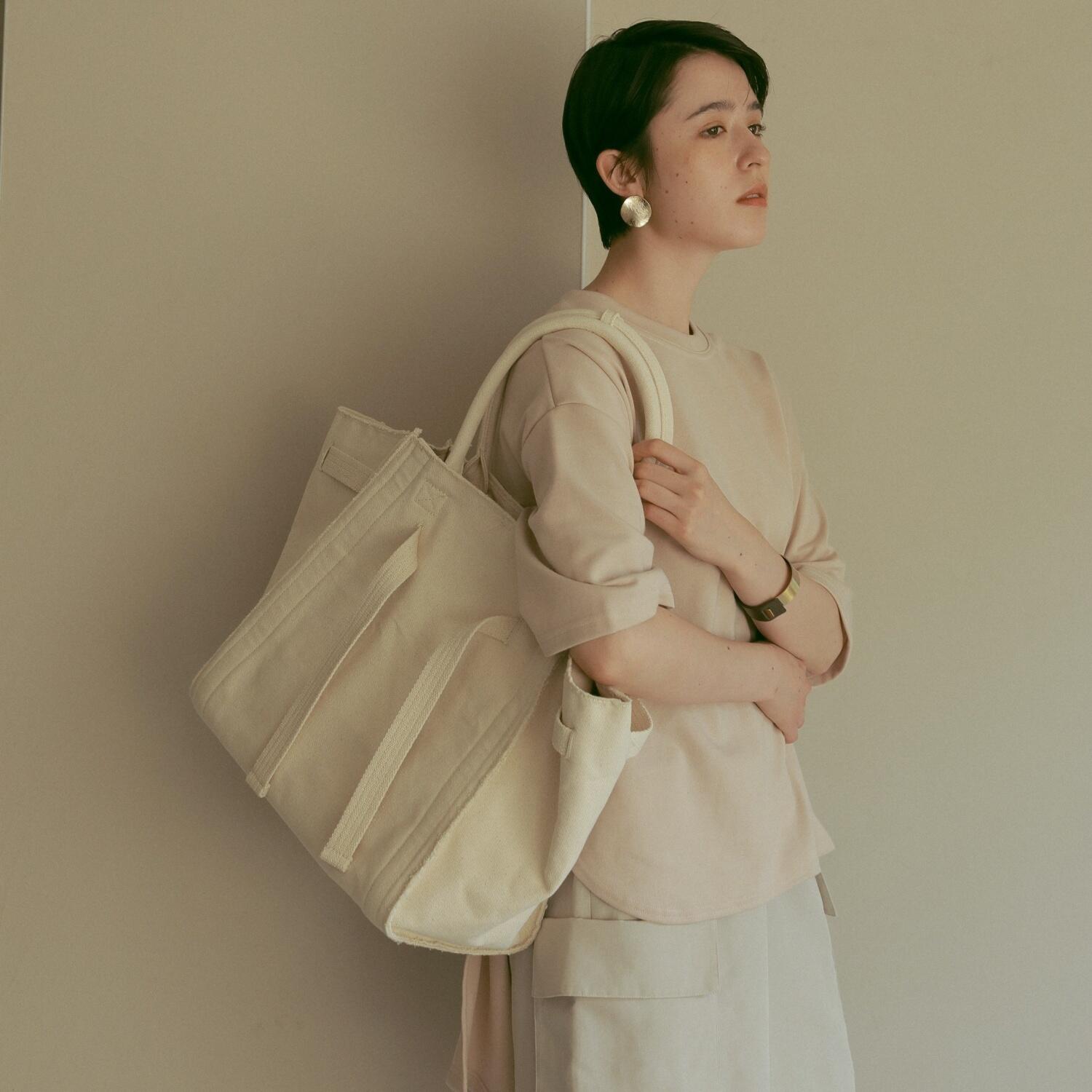 Recycled Canvas Belt Tote Large/12-01212004 IVORY の商品ページ