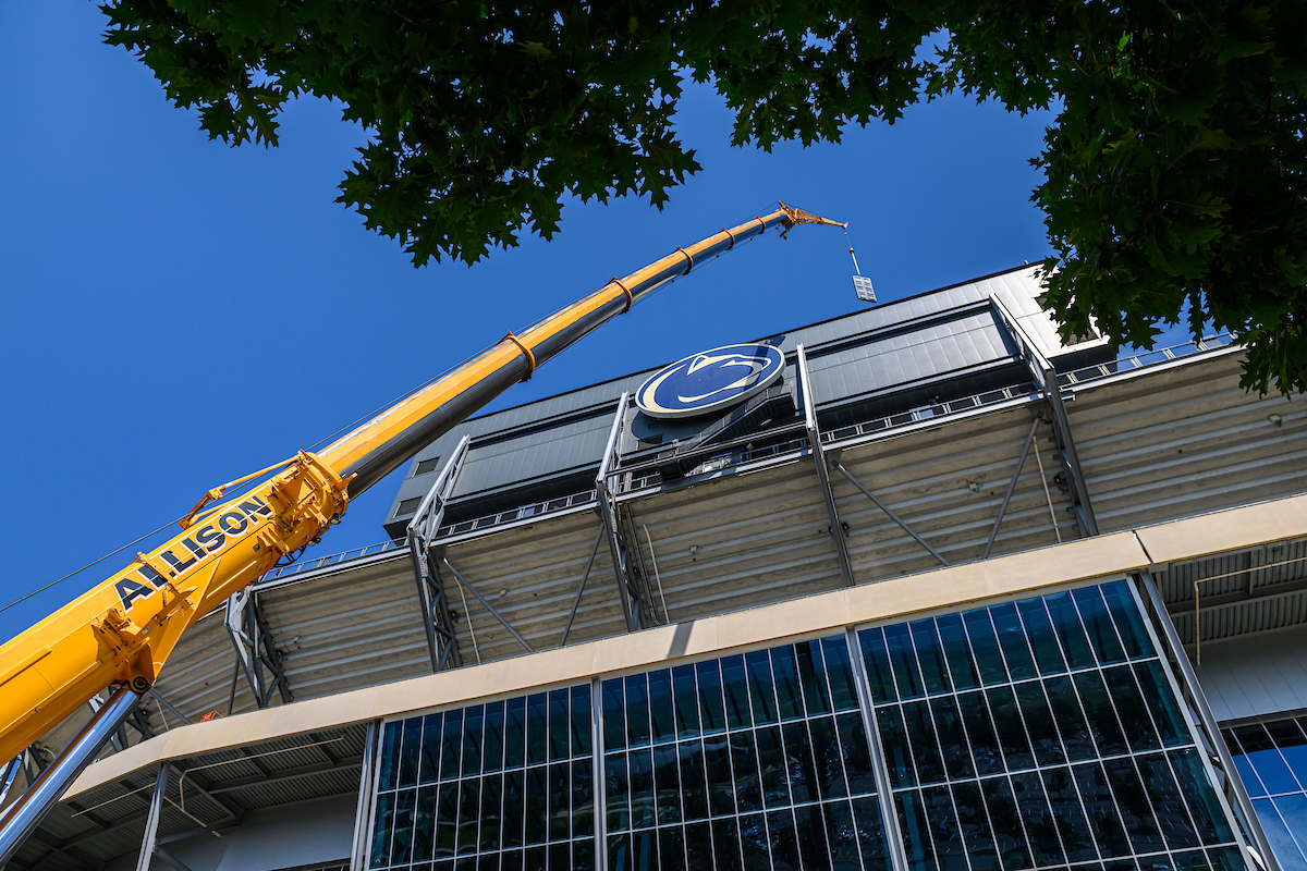 Video Board Removal (24-Stadium Reno-MS) 14408.jpg