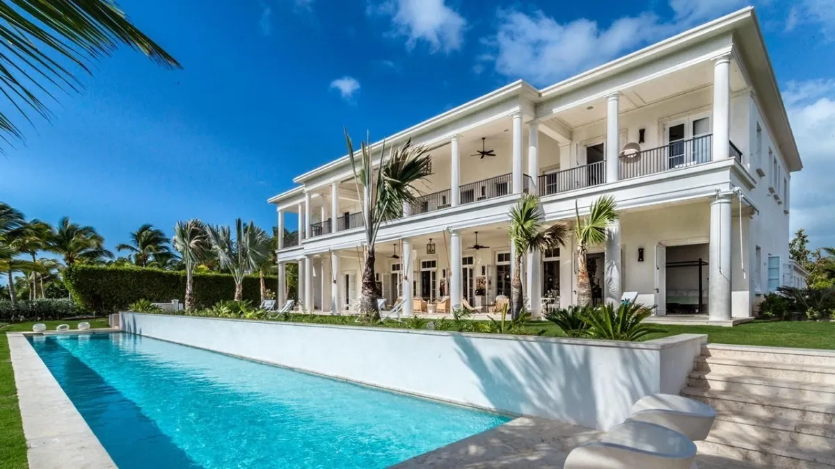 Punta Cana Luxury Villa For Sale 7 Bedrooms House with Pool for Sale in Punta Cana