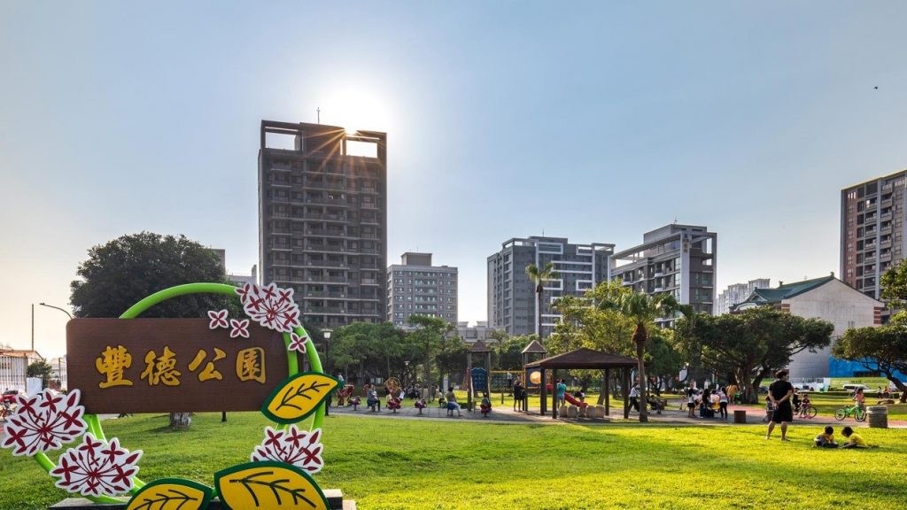 豐德公關讓親子互動更寬闊，人與人之間的交流更親近。/圖取自涵悅+官網
