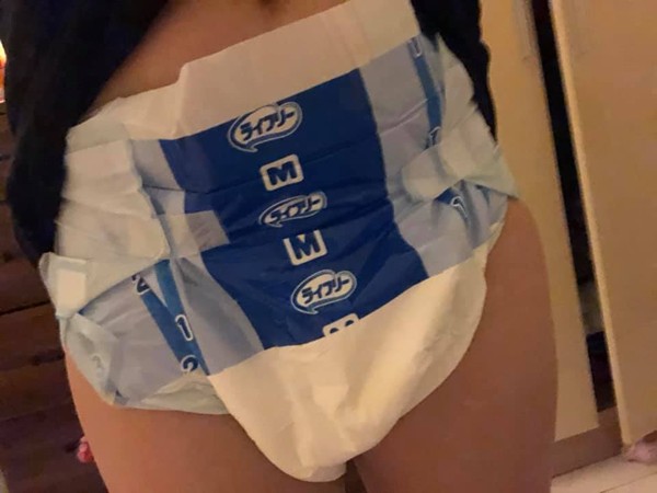 女網友分享自己包尿布的照片(圖/翻攝美妝公社)