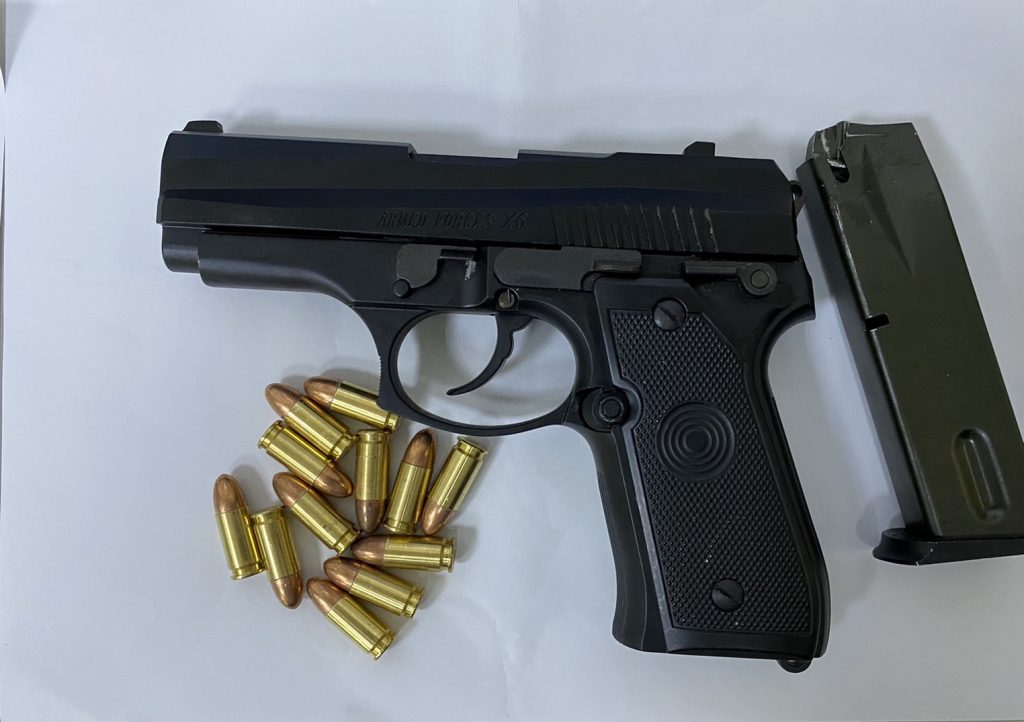 慶紀 又來了 男子稱為癌母籌錢持槍掃射夫妻搶劫