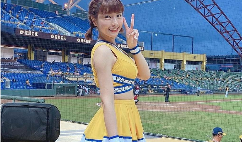 （圖／翻攝自峮峮-吳函峮臉書）