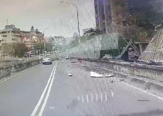 圖／中天外勤記者翻攝