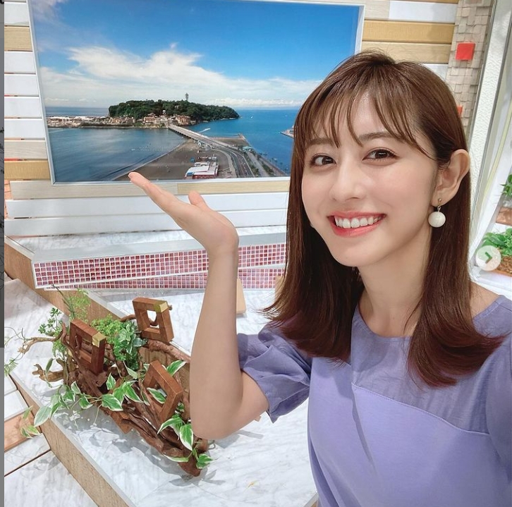 齋藤千春從偶像女團轉戰新聞主播少有成功的案例。( 圖/翻攝 齋藤千春 IG)