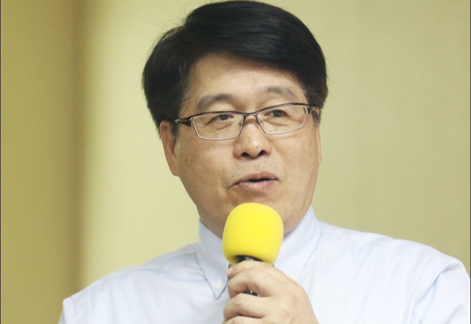 （圖／翻攝自臉書／游盈隆）