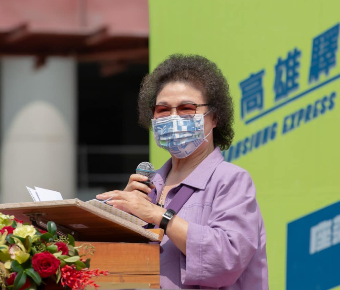 他還批評陳菊能率先看完當年資料，關於自己的真相卻仍無法閱覽。（圖／翻攝自陳菊臉書）