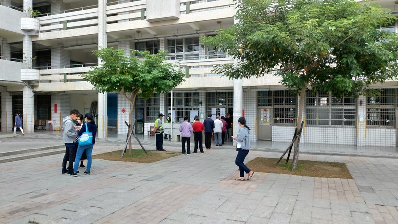 陳柏惟罷免案上午投票大致順暢。（圖／中央社）