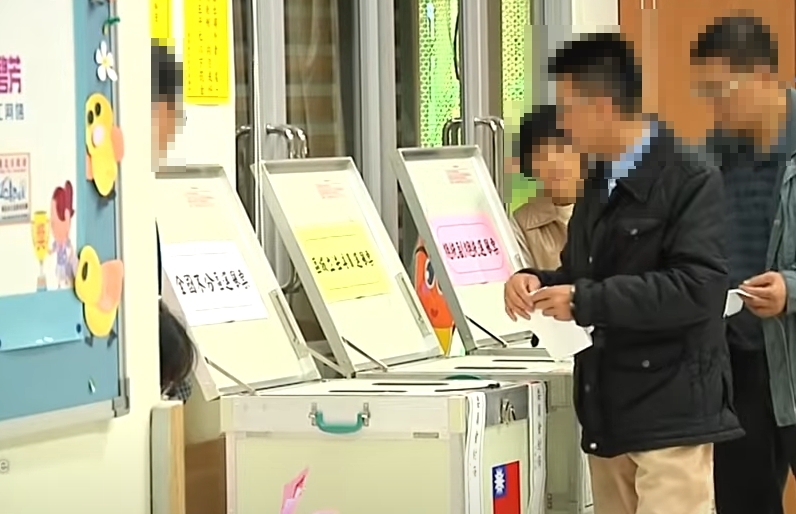 公投示意圖。圖為2018年公投畫面。（圖／中天新聞）