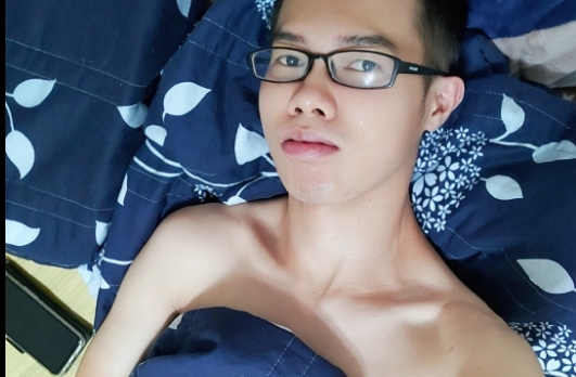 鄧佳華傳出要進軍日本當男優!(圖/翻攝自臉書)