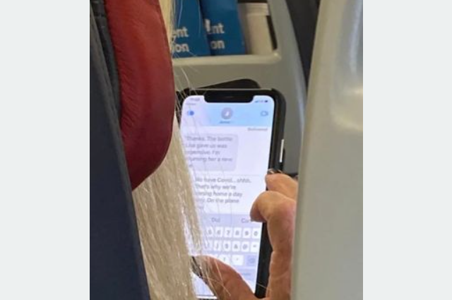 女乘客確診搭飛機。(圖/Reddit)
