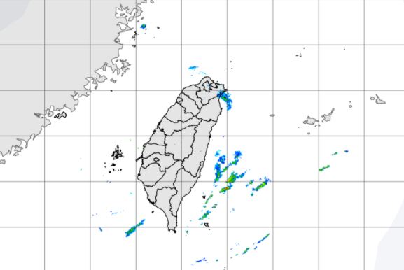 氣象局指出今晚全台濕冷變天。（圖／氣象局）