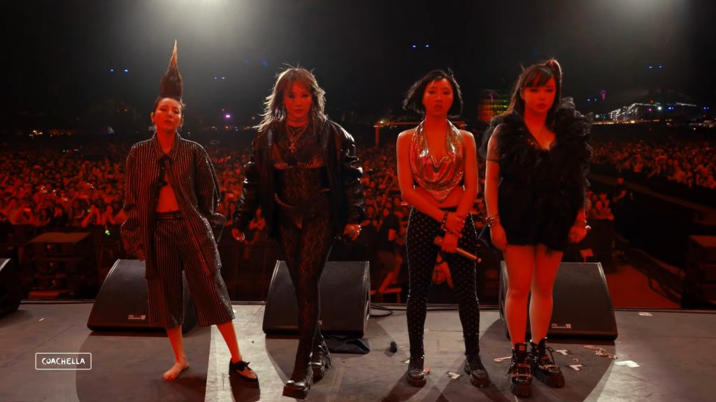 2NE1在科切拉音樂節上的合體引起全球熱議。（圖／翻攝自YouTube）