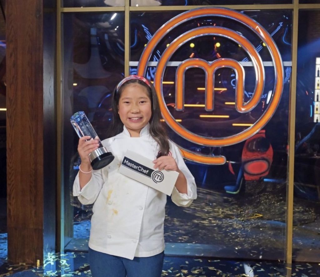10歲小女孩莉亞在節目《小小頂級廚師美國版》抱走10萬美金。（圖／翻攝自IG／masterchefjunior）10歲小女孩莉亞在節目《小小頂級廚師美國版》抱走10萬美金。（圖／翻攝自IG／masterchefjunior）