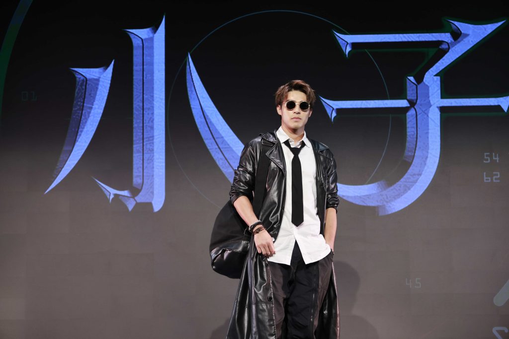 《小子》男主角陳昊森劇中帥氣裝扮 照片提供:星泰娛樂