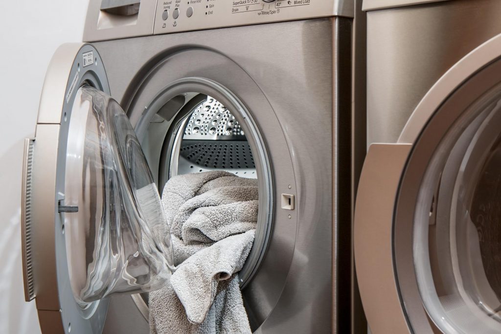 三星洗衣機屢傳爆炸事故，官方發布聲明道歉。（示意圖／Pixabay）
