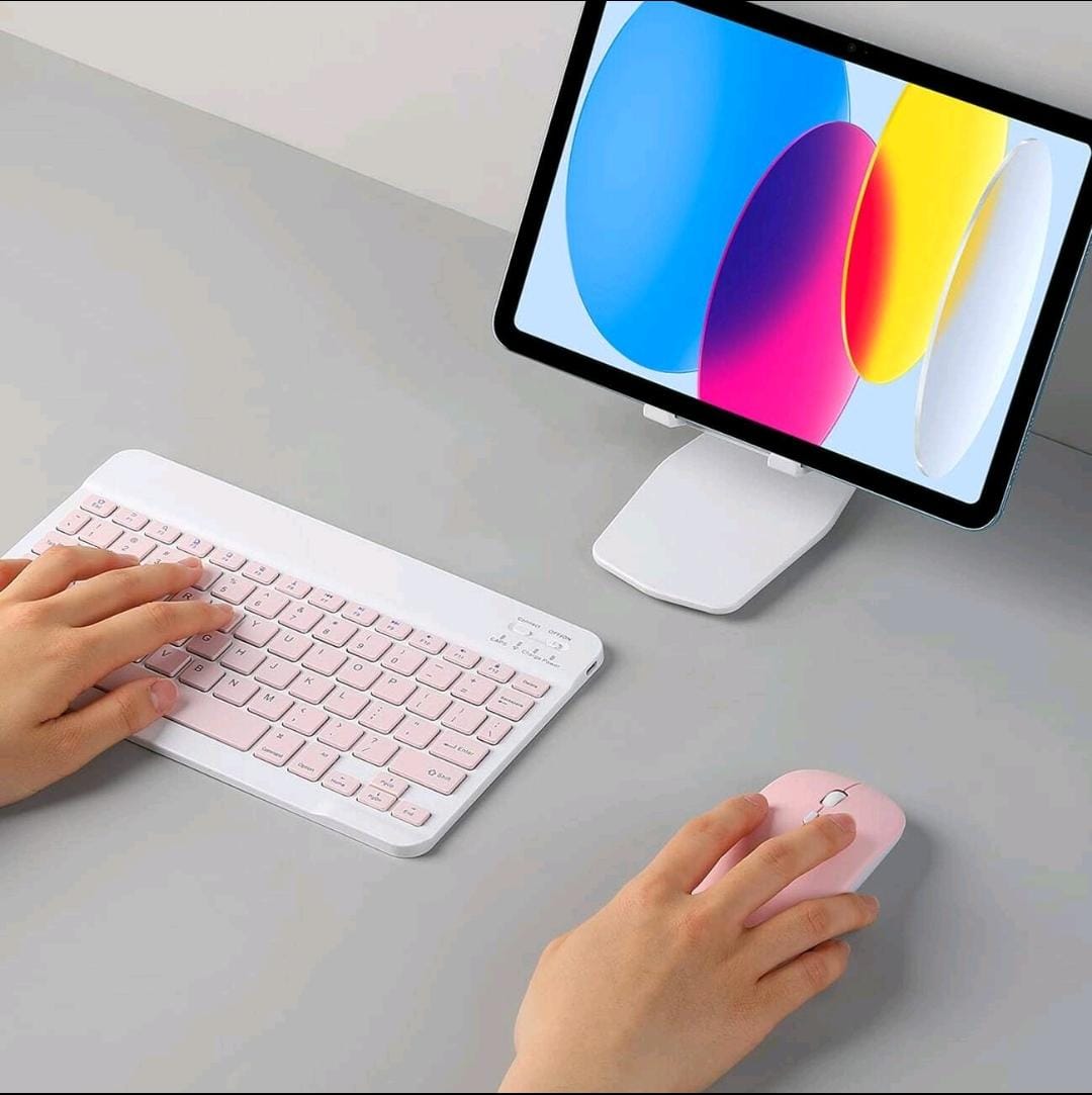Teclado y mouse inalambrico rosado. - Govania, S.A